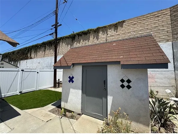 $2,250 | 6885 Shoshonee Way, Unit B, Buena Park, CA 90620