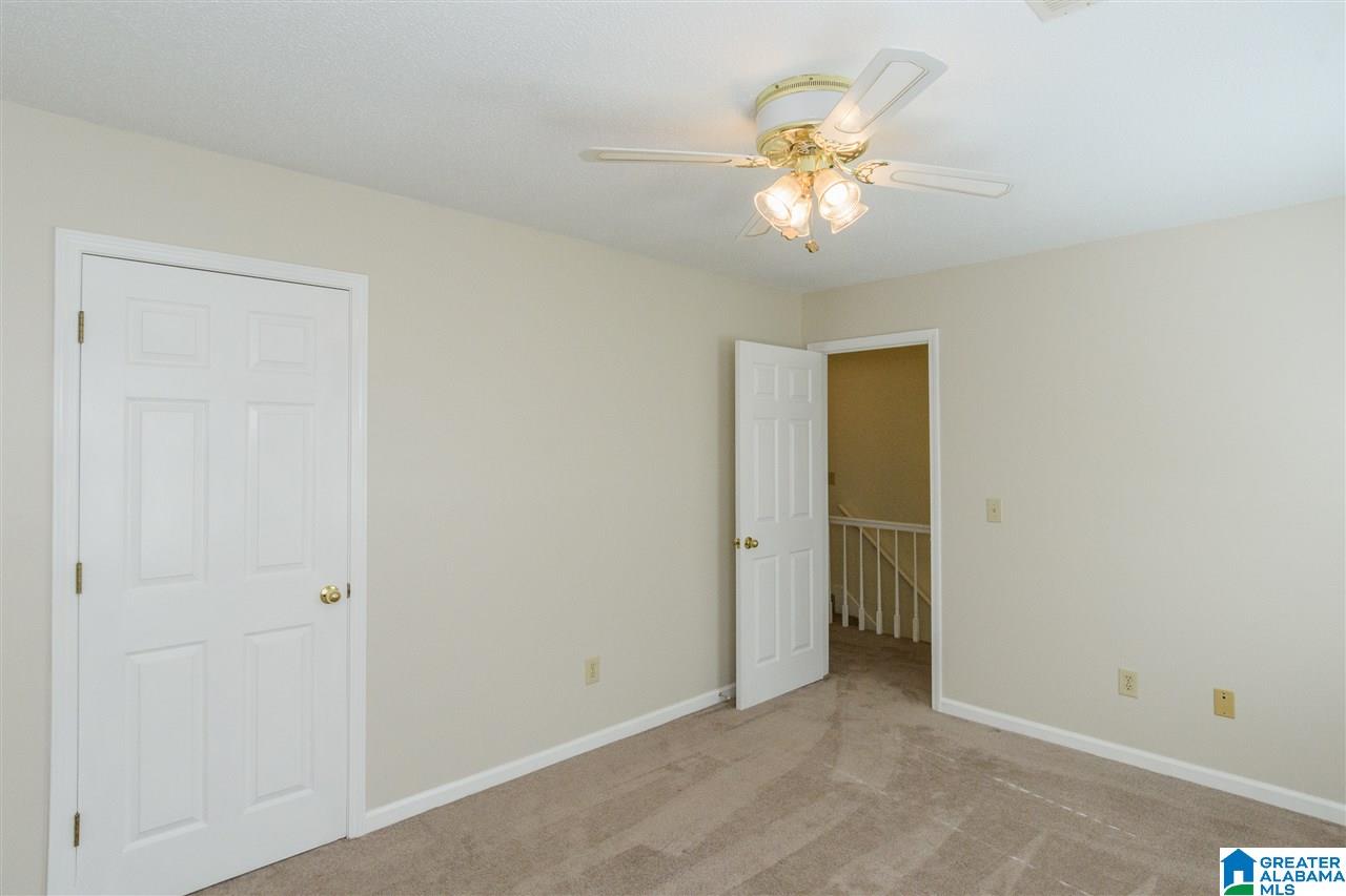 1043 Independence Court Alabaster, AL 35007 - Photo 34 of 39