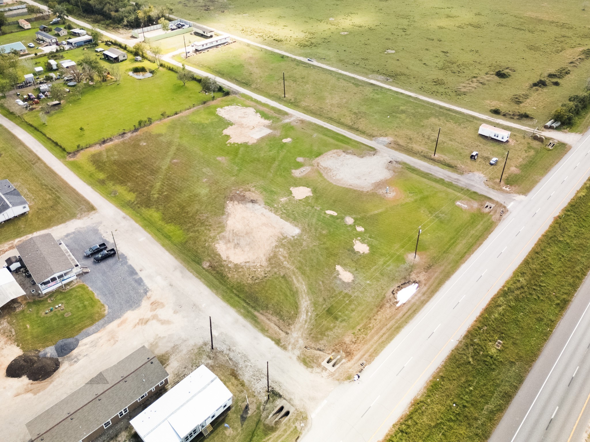 13355-13405 Pleasant Valley Drive Rosharon, TX 77583 - Photo 15 of 18 a view of swimming pool from a balcony