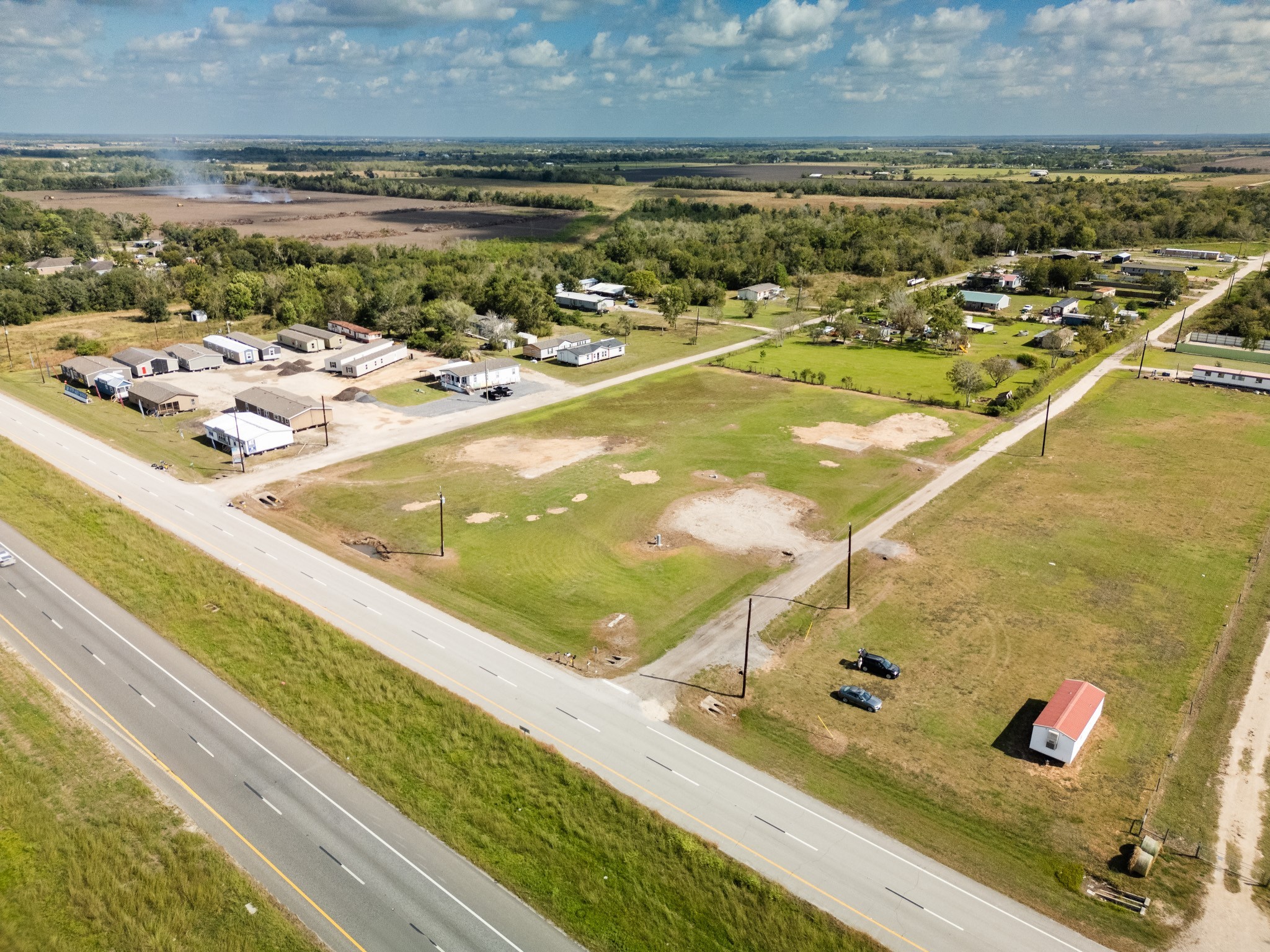 13355-13405 Pleasant Valley Drive Rosharon, TX 77583 - Photo 6 of 18 a view of a balcony with an ocean view
