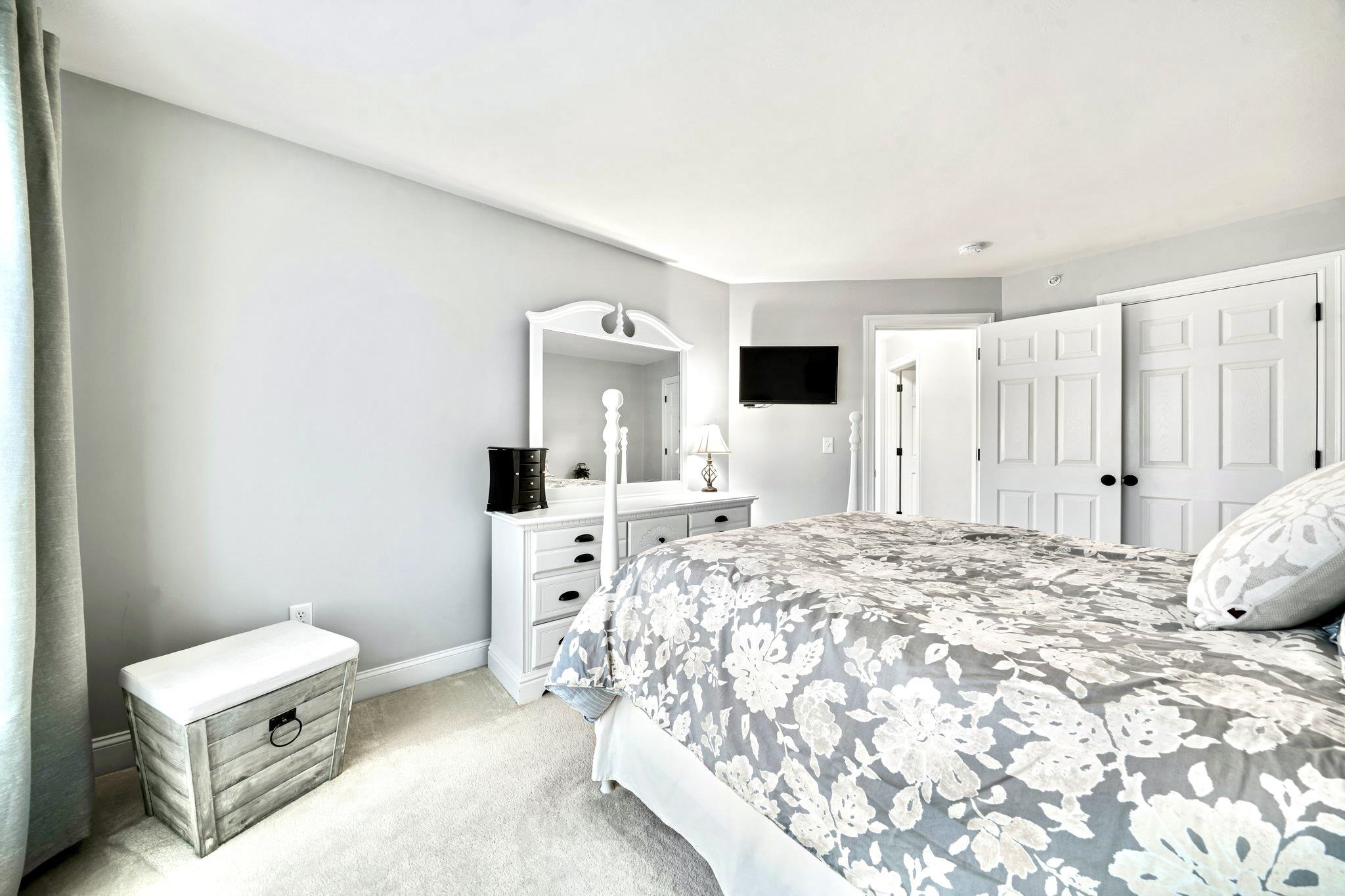 1 Maple Ridge Drive, Unit 210 Merrimack, NH 03054 - Photo 8 of 27