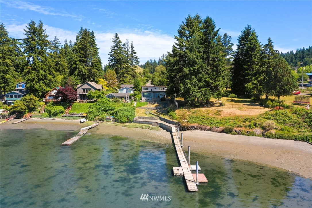 11051 Northeast West Kingston Road Kingston, WA 98346 - Photo 2 of 35