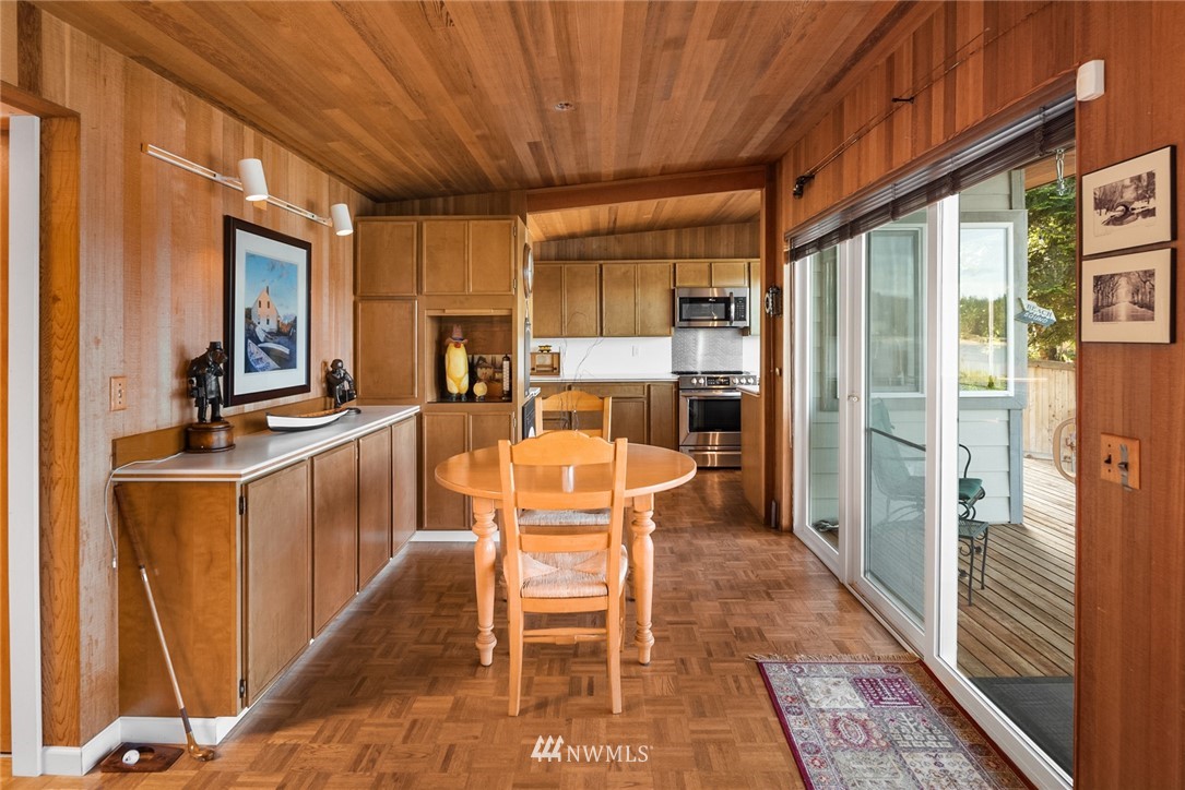 11051 Northeast West Kingston Road Kingston, WA 98346 - Photo 14 of 35