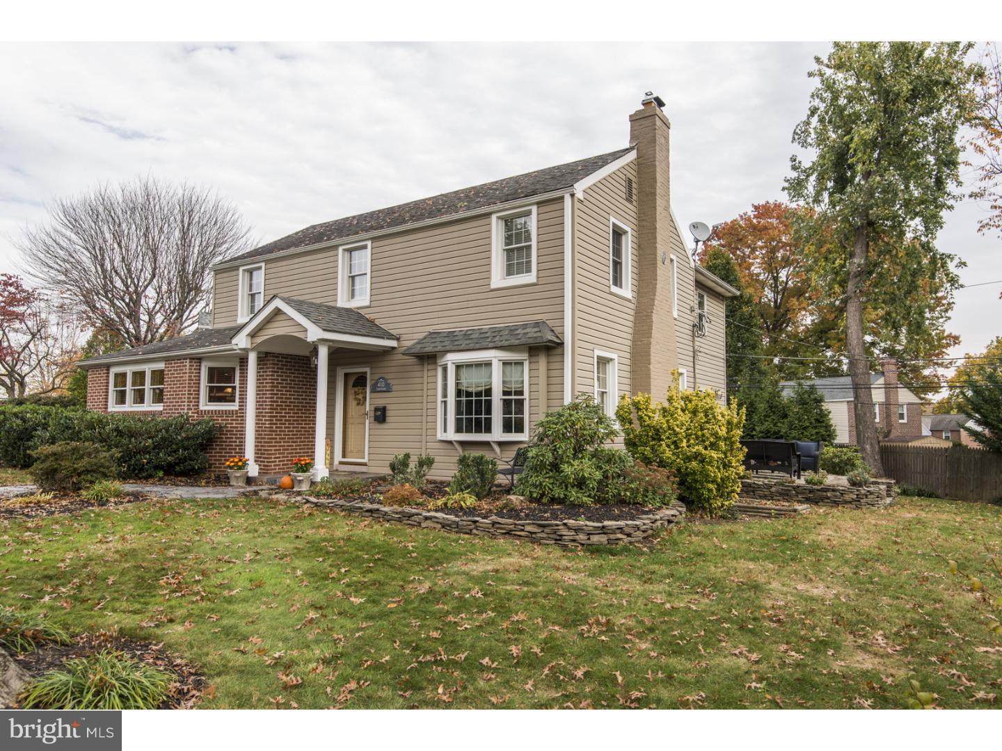 410 Crest Road Oreland, PA 19075 - Photo 2 of 25 Gallery Image 2