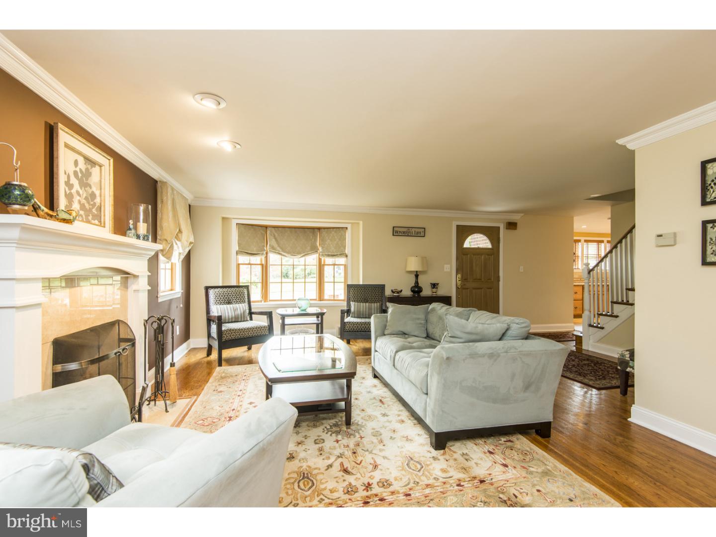 410 Crest Road Oreland, PA 19075 - Photo 5 of 25 Gallery Image 5