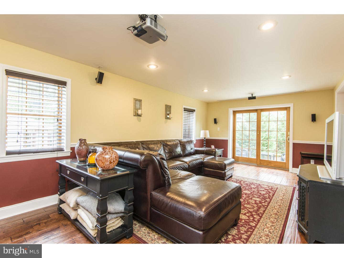 410 Crest Road Oreland, PA 19075 - Photo 7 of 25 Gallery Image 7