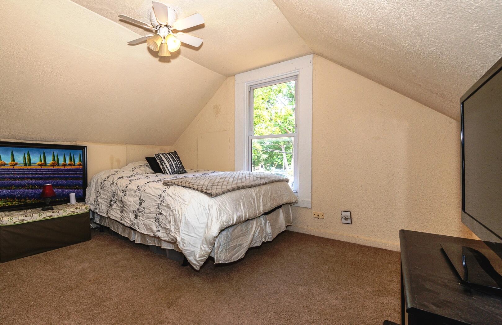 1404 North Wright Road Alcoa, TN 37701 - Photo 15 of 16 Bed 3