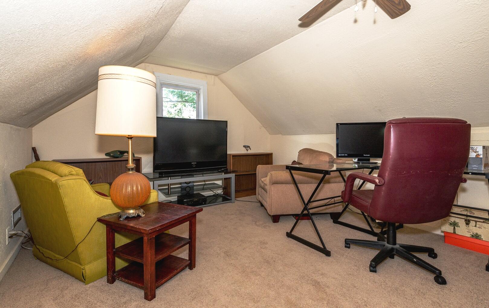 1404 North Wright Road Alcoa, TN 37701 - Photo 16 of 16 Office/Den