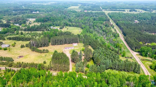 $390,000 | 4755 Judd Road, Gilbert, MN 55741