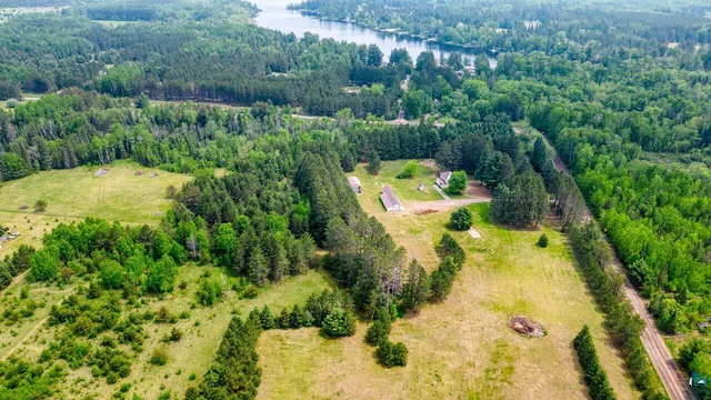 $390,000 | 4755 Judd Road, Gilbert, MN 55741