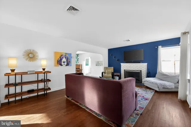 $575,000 | 711 Brookhaven Road, Wallingford, PA 19086