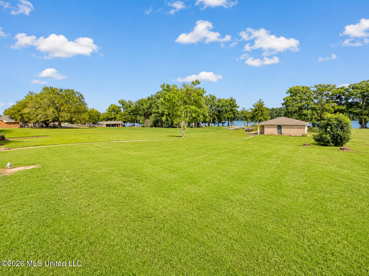 1457 State Rte 568 Ferriday, LA 71334 - Photo 44 of 62 1457 Hwy 568 yard