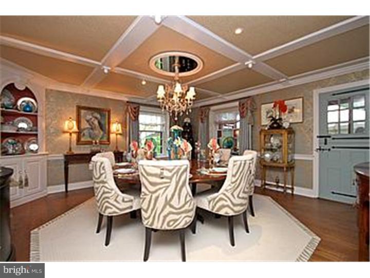 341 East Knowlton Road Media, PA 19063 - Photo 5 of 25 Dining Room