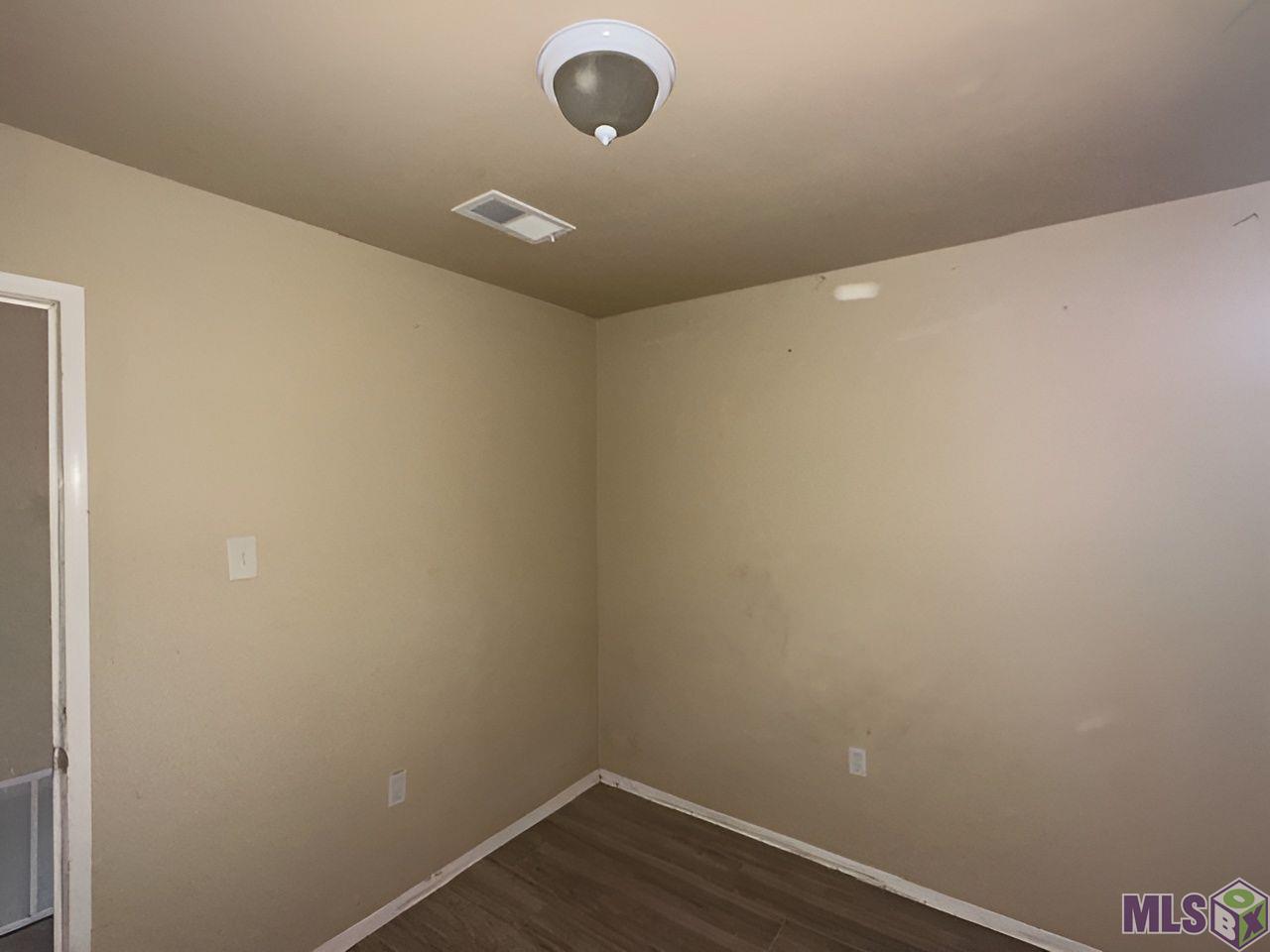 2423 Lark Street Baton Rouge, LA 70807 - Photo 8 of 15 Gallery Image 8