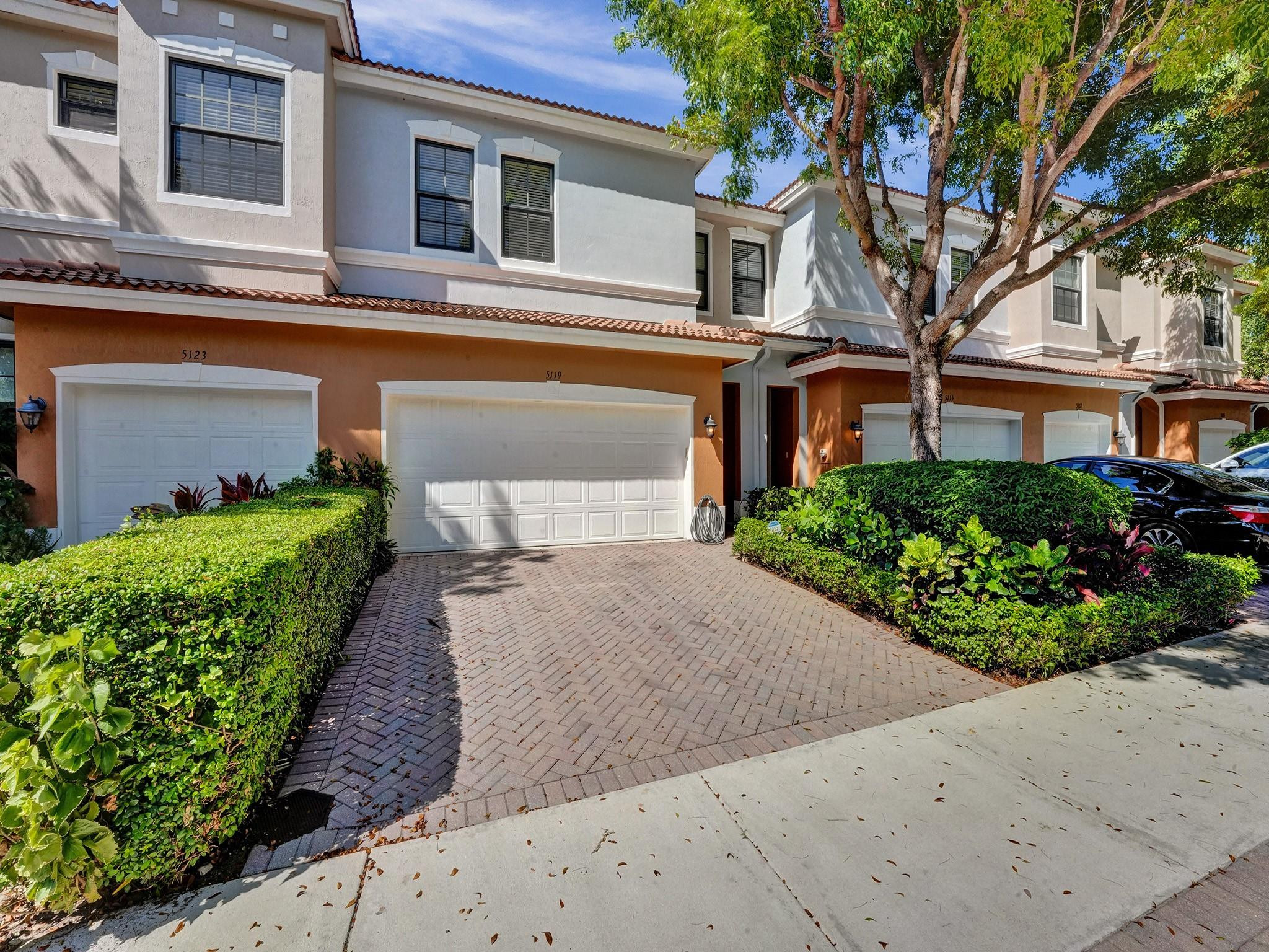 5119 Gramercy Square Drive Delray Beach, FL 33484 - Photo 2 of 35 Photo 2