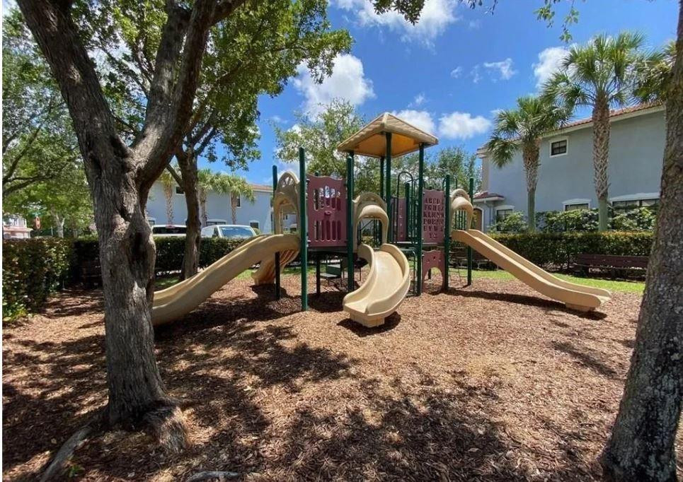5119 Gramercy Square Drive Delray Beach, FL 33484 - Photo 34 of 35 Photo 34