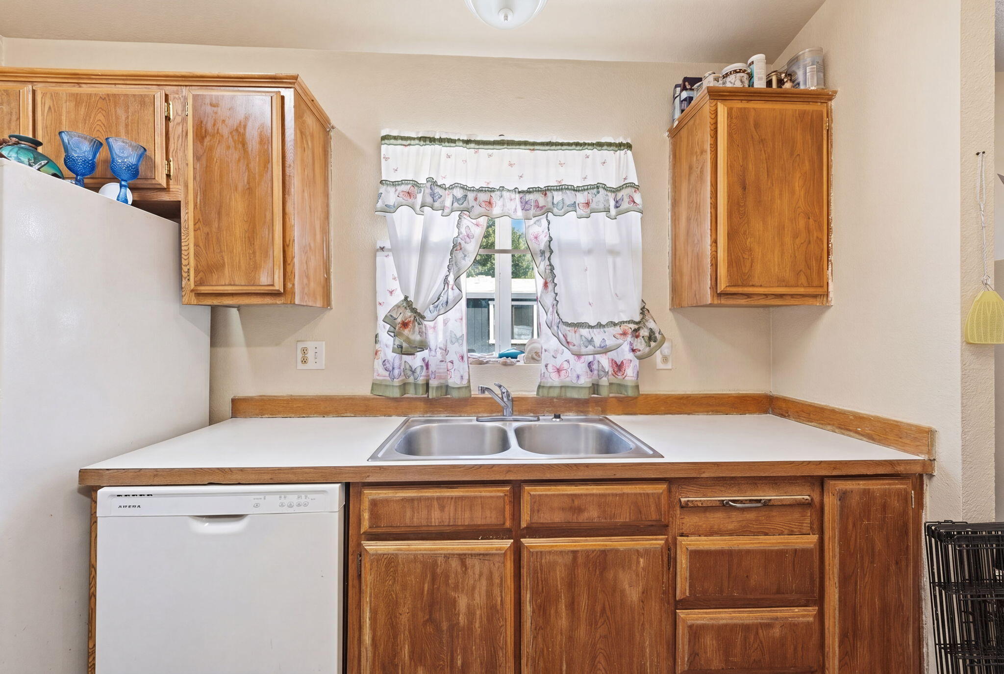 13905 Trinity Mountain Road, Unit 10 French Gulch, CA 96033 - Photo 6 of 17 6-web-or-mls-IMG-6-4