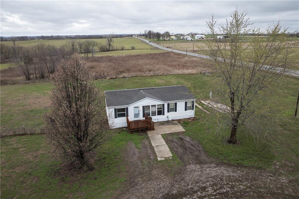 1 Southwest 575th Road Warrensburg, MO 64093 - Photo 29 of 33