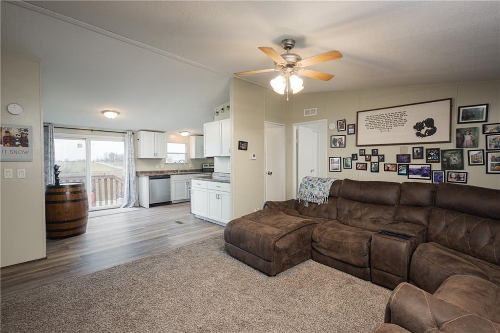 1 Southwest 575th Road Warrensburg, MO 64093 - Photo 9 of 33