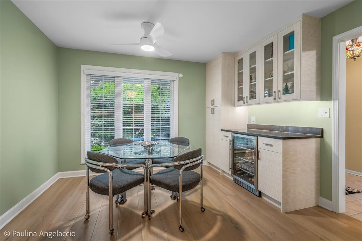 1417 West Shire Circle Inverness, IL 60067 - Photo 6 of 30