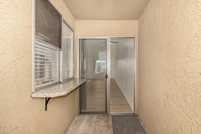 $1,240 | 461 West Holmes Avenue, Unit 342, Mesa, AZ 85210