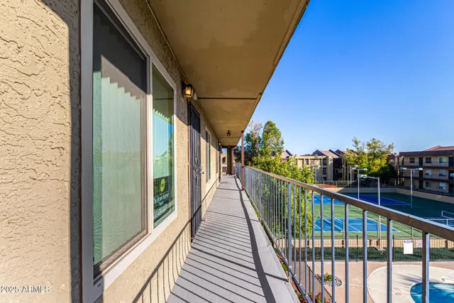 $1,240 | 461 West Holmes Avenue, Unit 342, Mesa, AZ 85210