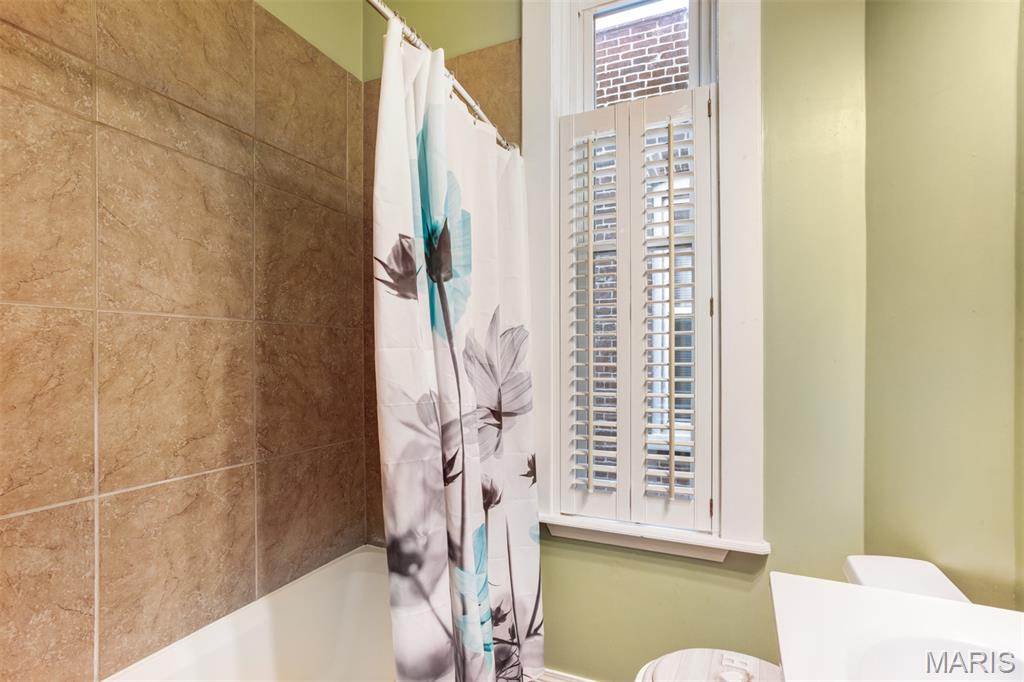 1908 California Avenue St. Louis, MO 63104 - Photo 29 of 36