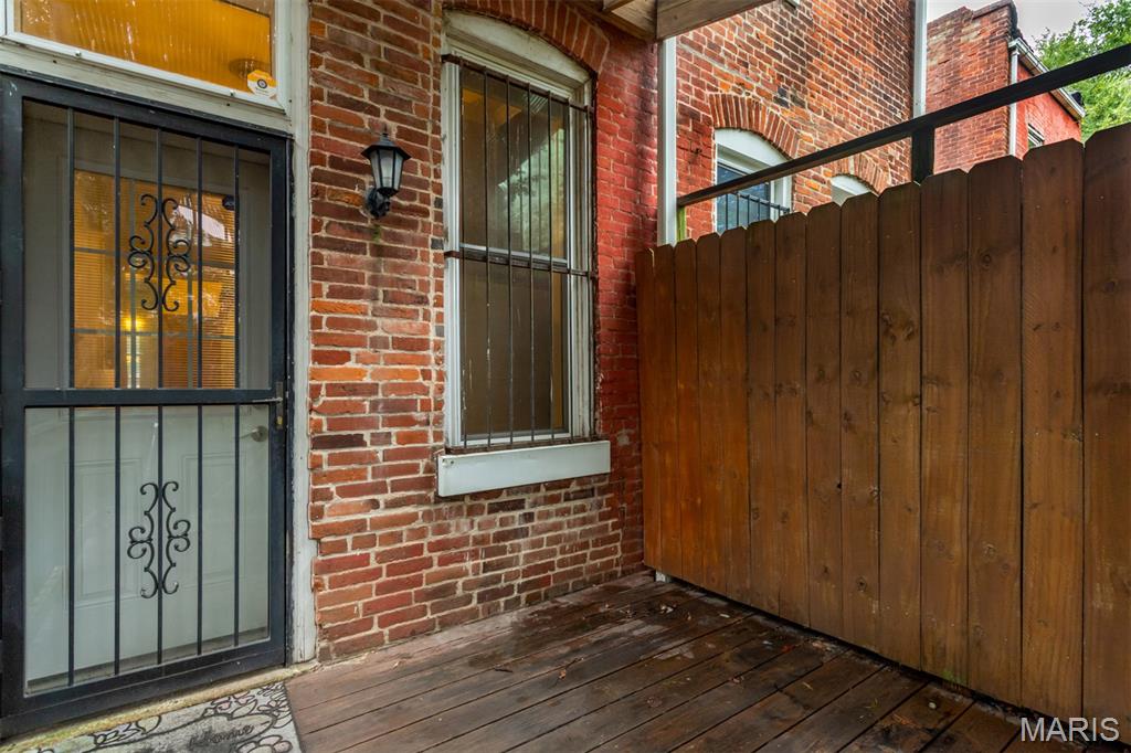 1908 California Avenue St. Louis, MO 63104 - Photo 32 of 36