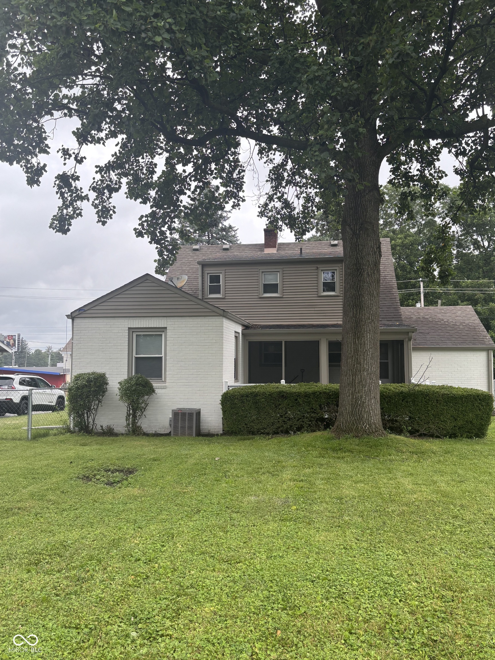 1223 East Thompson Road Indianapolis, IN 46227 - Photo 20 of 49