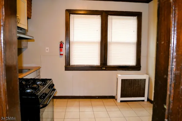 $3,350 | 134 High Street, West Orange, NJ 07052