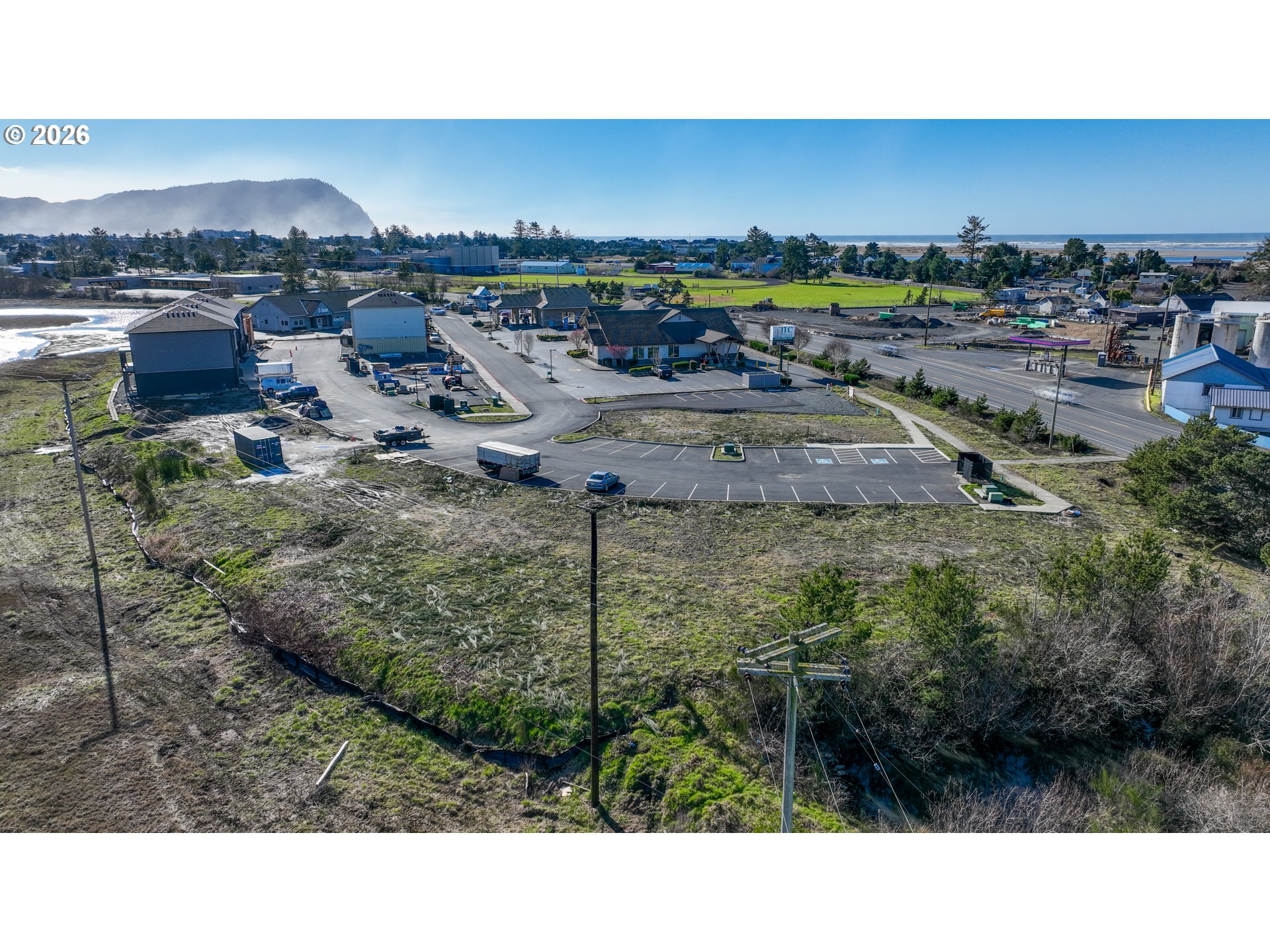 Cross Creek Street, Unit 13 Seaside, OR 97138 - Photo 4 of 18 a view of a city