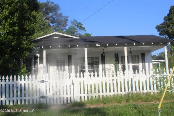 $119,900 | 206 South Monroe Street, Calhoun City, MS 38916