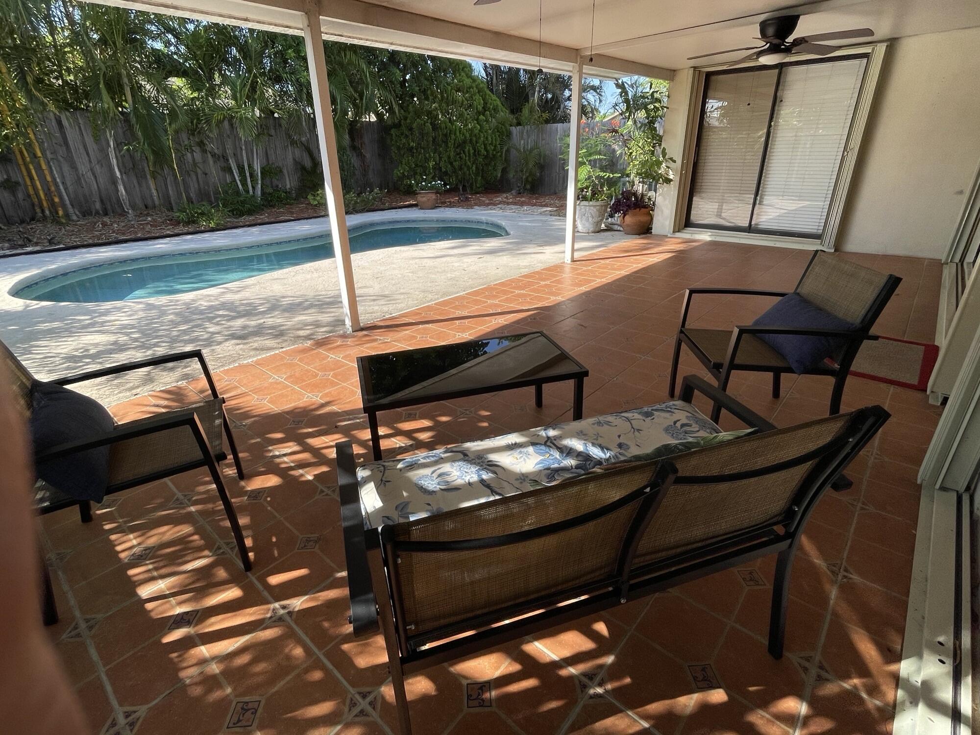 85 Superior Way Stuart, FL 34997 - Photo 28 of 35 Patio/pool