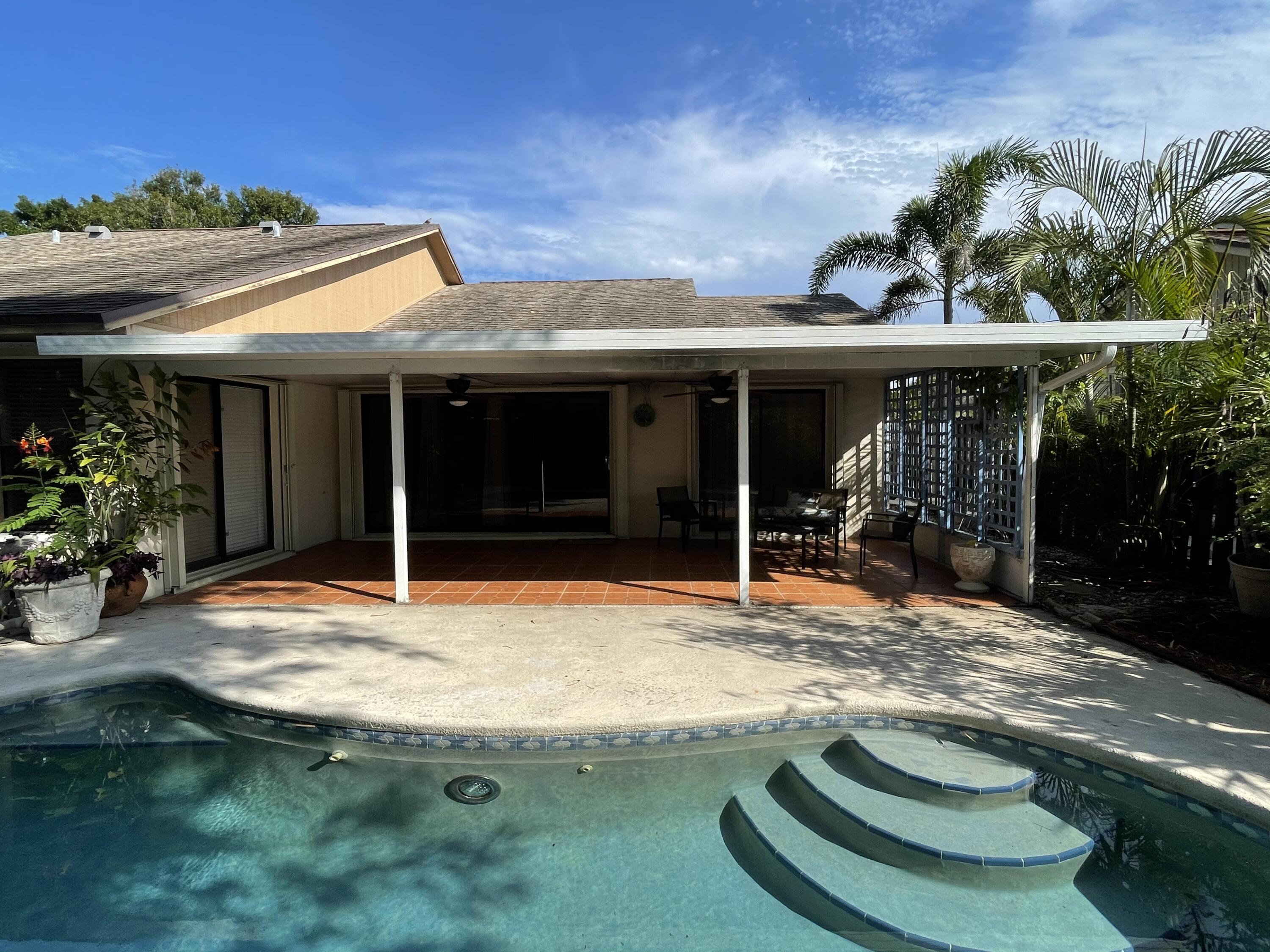 85 Superior Way Stuart, FL 34997 - Photo 33 of 35 Pool