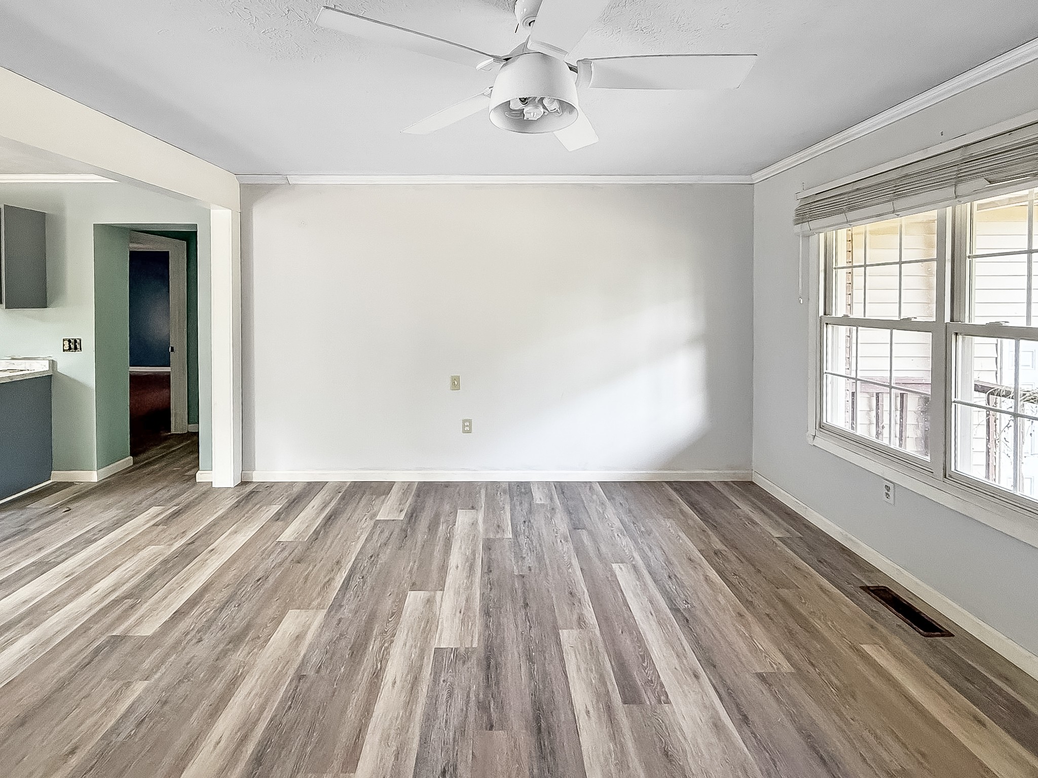 607 Cool Springs Road Morgantown, KY 42261 - Photo 3 of 18 Gallery Image 3