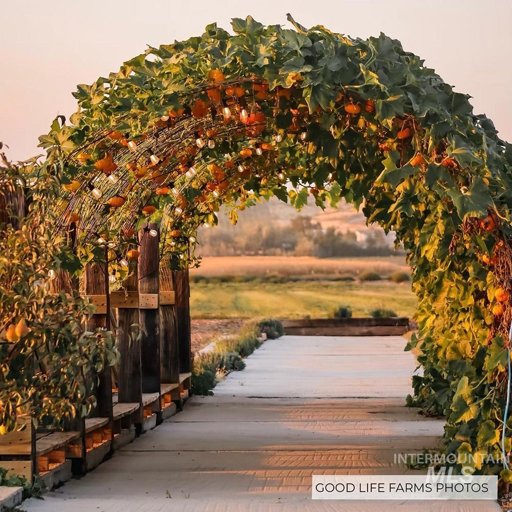 5600 West Beacon Light Road Eagle, ID 83616 - Photo 19 of 21