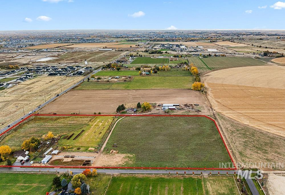 5600 West Beacon Light Road Eagle, ID 83616 - Photo 3 of 21