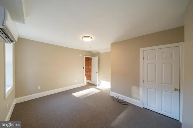 $2,000 | 327 North High Street, Unit 1, West Chester, PA 19380