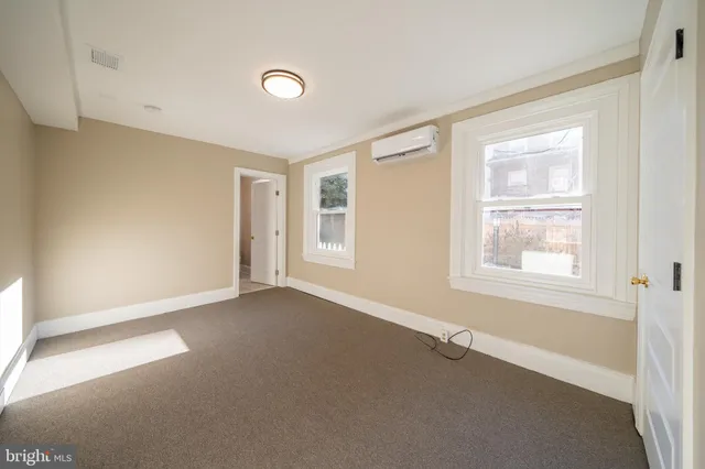 $2,000 | 327 North High Street, Unit 1, West Chester, PA 19380