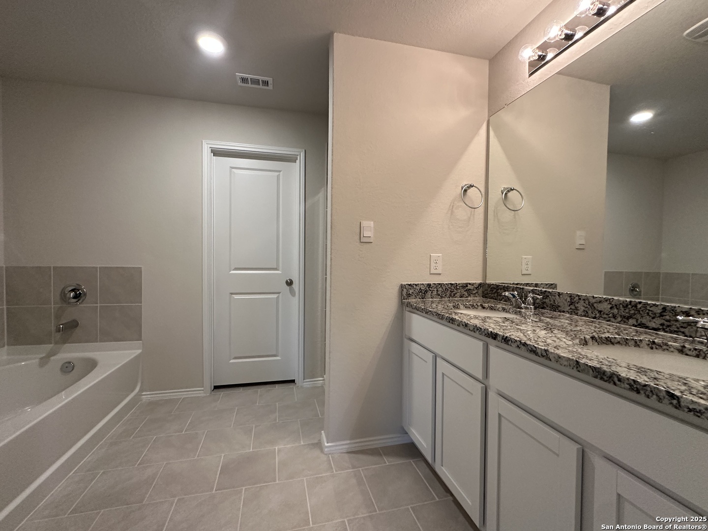 3926 Copper River Bulverde, TX 78163 - Photo 10 of 51