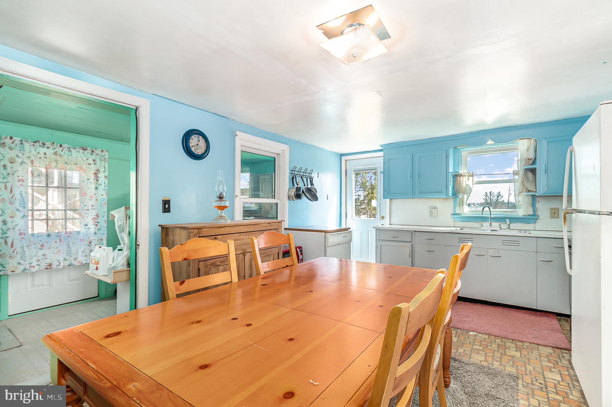 16 Butter Road Dover, PA 17315 - Photo 8 of 25 Gallery Image 8