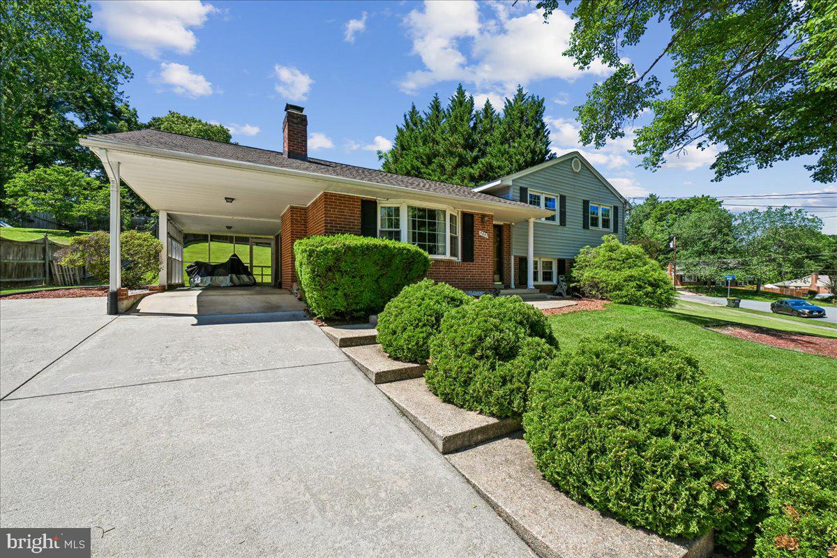 5643 Inverchapel Road Springfield, VA 22151 - Photo 3 of 65 Front