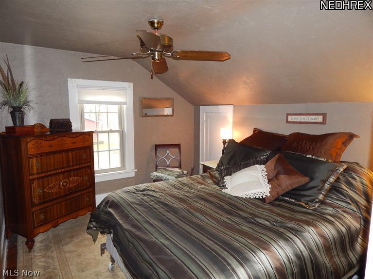 6098 South Ridge Road West Geneva, OH 44041 - Photo 11 of 25