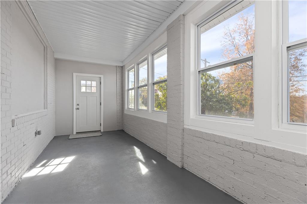 201 Conestoga Road Pittsburgh, PA 15235 - Photo 8 of 35 Gallery Image 8