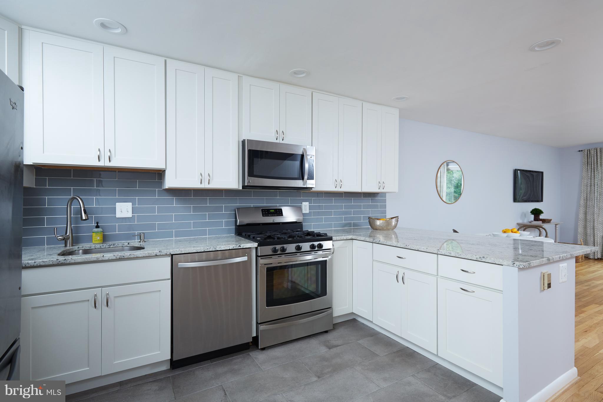 108 G Street Southwest, Unit 105 Washington, DC 20024 - Photo 10 of 25 Kitchen