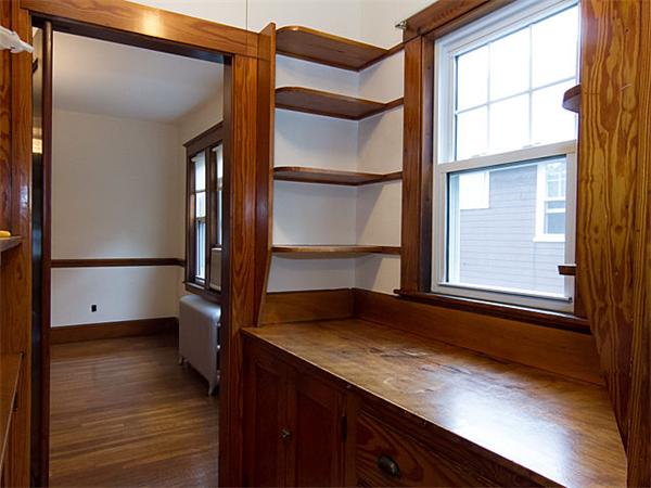 33 Carver Road Watertown, MA 02472 - Photo 8 of 23 Gallery Image 8