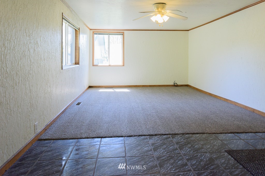 20569 Widme Road Northeast Poulsbo, WA 98370 - Photo 15 of 21 Gallery Image 15