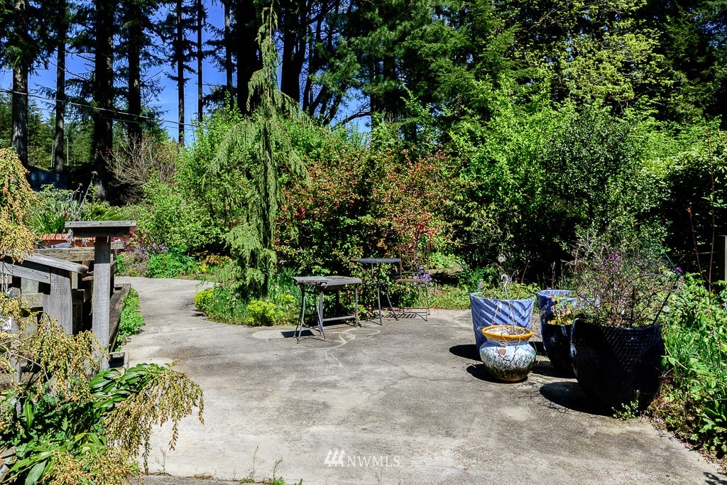 20569 Widme Road Northeast Poulsbo, WA 98370 - Photo 4 of 21 Gallery Image 4