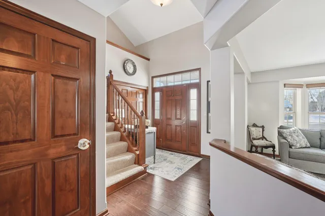 $674,900 | N57W24444 Falcon Court, Sussex, WI 53089