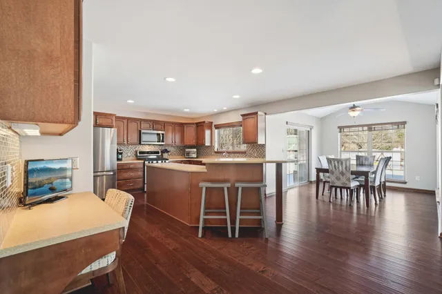 $674,900 | N57W24444 Falcon Court, Sussex, WI 53089